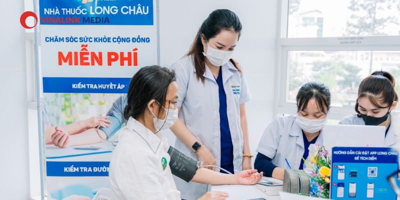 Top 4 chiến lược Marketing cho sản phẩm thuốc - tạo hiệu ứng cộng đồng